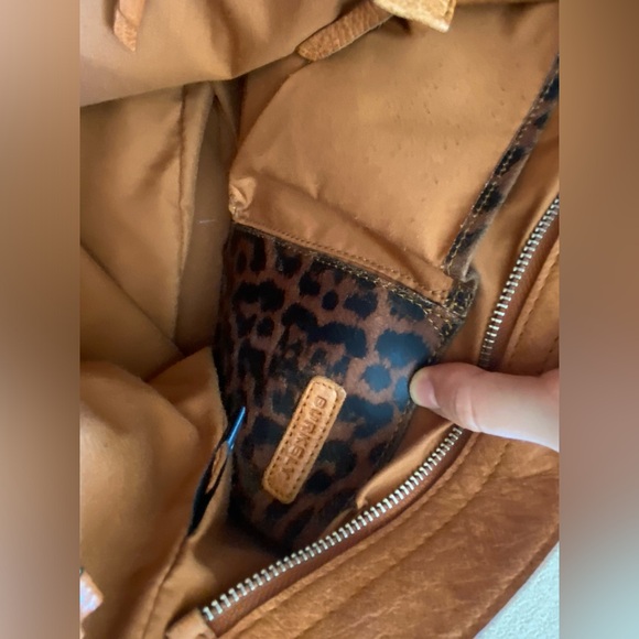 Burkely tan coloured genuine leather shoulder crossbody bag - Picture 13 of 16